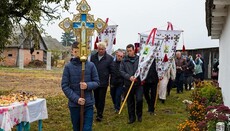 Гонимая община с. Годомичи отметила престольный праздник во временном храме