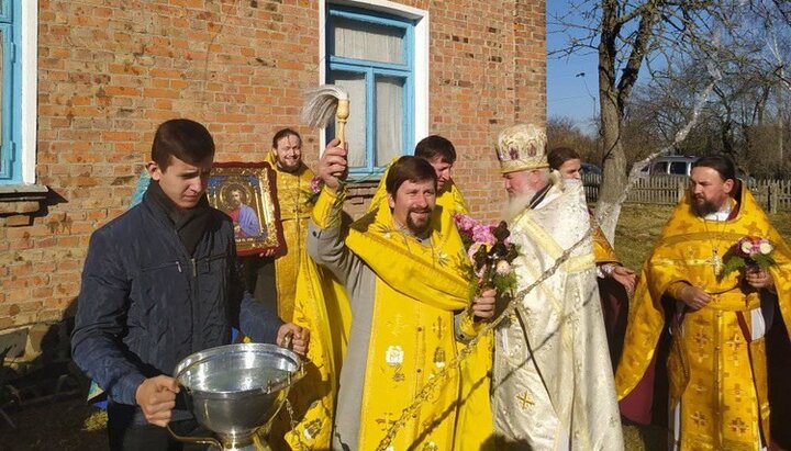 Престольный день гонимой общины УПЦ в селе Доросины. Фото: pravoslavna.volyn.ua