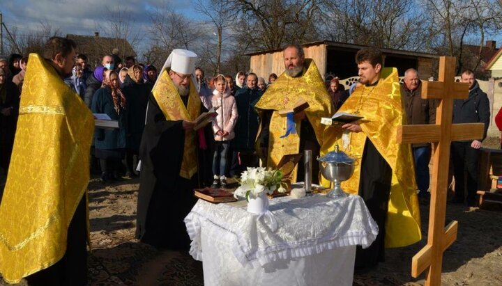 В селе Постойное построят новый храм вместо захваченного ПЦУ