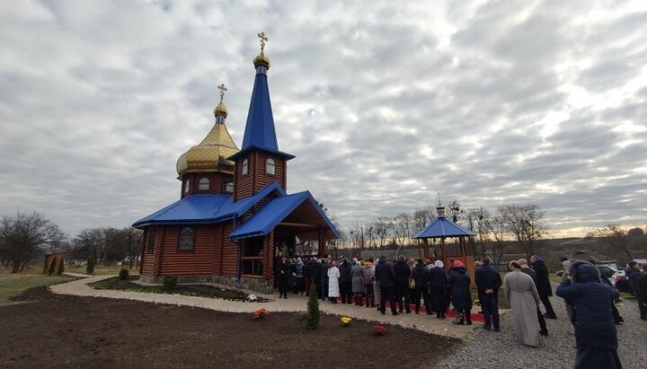 Новый Свято-Михайловский храм в селе Семидубы Голованевского благочиния. Фото: страница Кировоградской епархии УПЦ в Facebook.