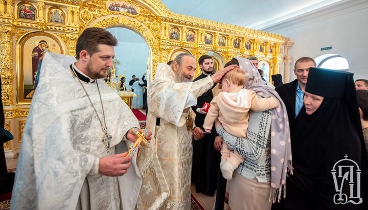 Після освячення храму Блаженніший Онуфрій очолив літургію. Фото: news.church.ua