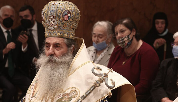 Met Seraphim of Piraeus threatens to sue Alexandrian hierarch for slander