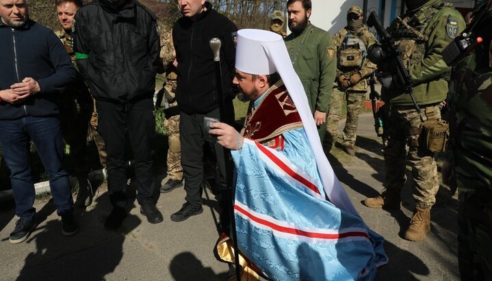 Озброєні радикали під керівництвом Драбинка захопили храм у Круглику