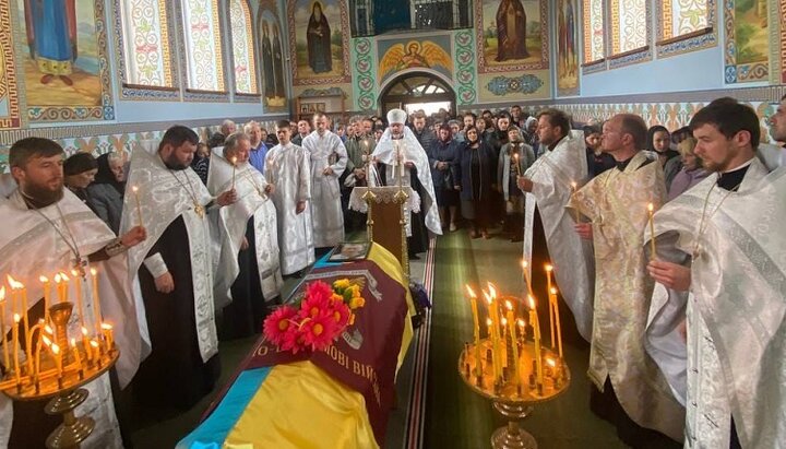 В пяти епархиях УПЦ простились с погибшими воинами