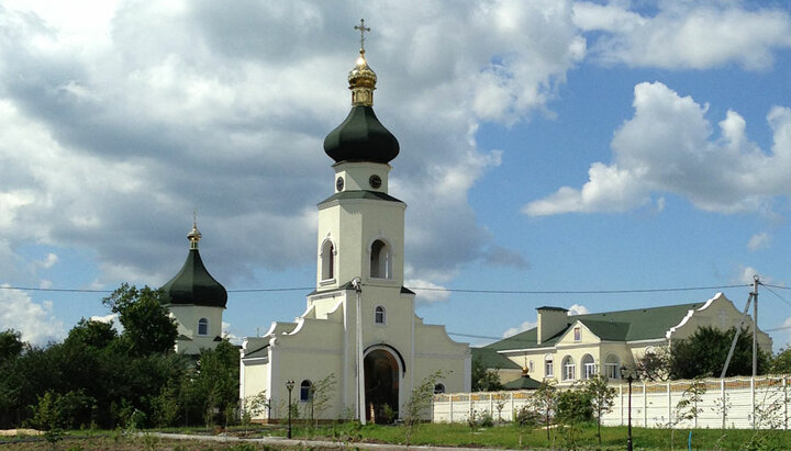 У Горлівській єпархії показали руйнування від обстрілів