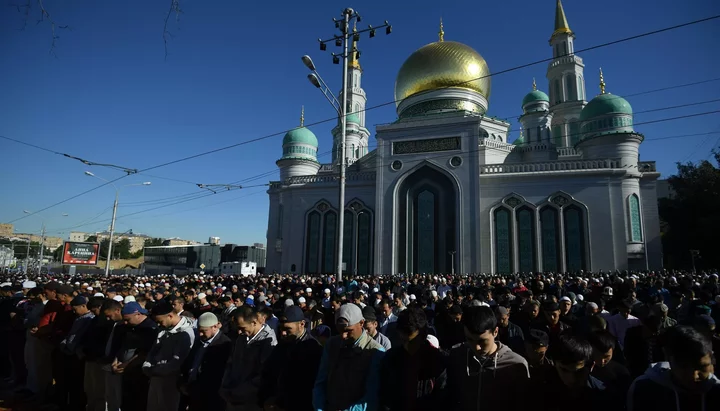 У Москві понад чверть мільйона мусульман відсвяткували Курбан-байрам