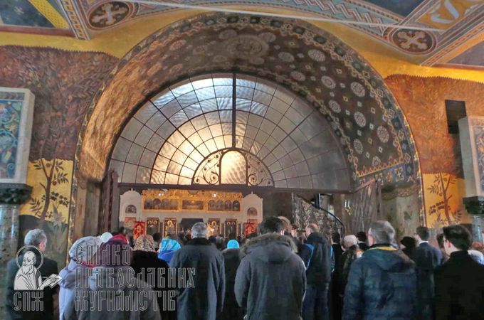 В Киево-Печерской Лавре отслужили Чин Торжества Православия (ВИДЕО)