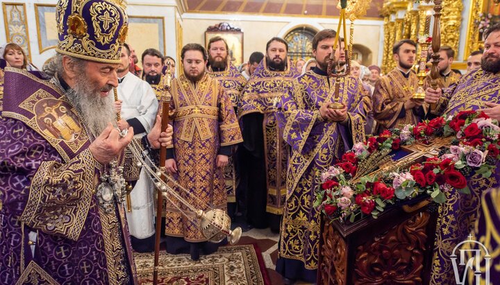 Блаженніший очолив всенічне бдіння з чином Воздвиження Хреста