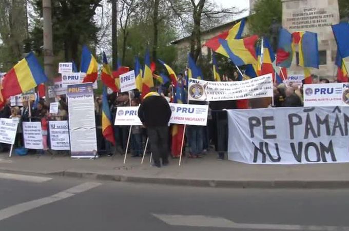 У Румунії пройшов багатотисячний мітинг проти «мечеті Ердогана»