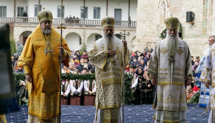 Митрополит Полтавський Филип звершив богослужіння у Нямецькій лаврі. Фото: Facebook-сторінка Полтавської єпархії УПЦ