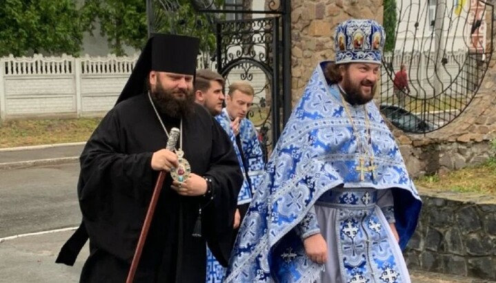 Архієпископ Пимен та протоієрей Віктор. Фото: пресслужба Рівненської єпархії