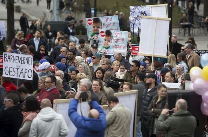 По всьому світу пройшли акції протесту проти вилучення дітей із сім'ї християн у Норвегії