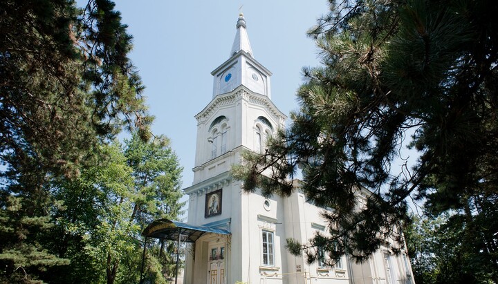 Храм в честь святого князя Александра Невского в с. Ивановцы. Фото: heritage-ua-ro.org