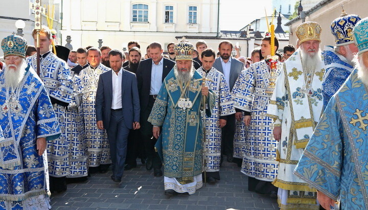 Блаженніший Митрополит Онуфрій у Почаївській лаврі. Фото: news.church.ua