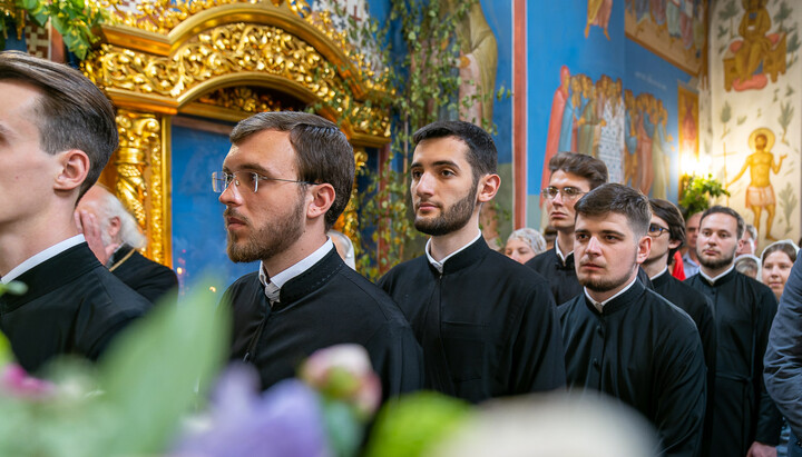 Студенти Київської духовної академії і семінарії. Фото: news.church.ua