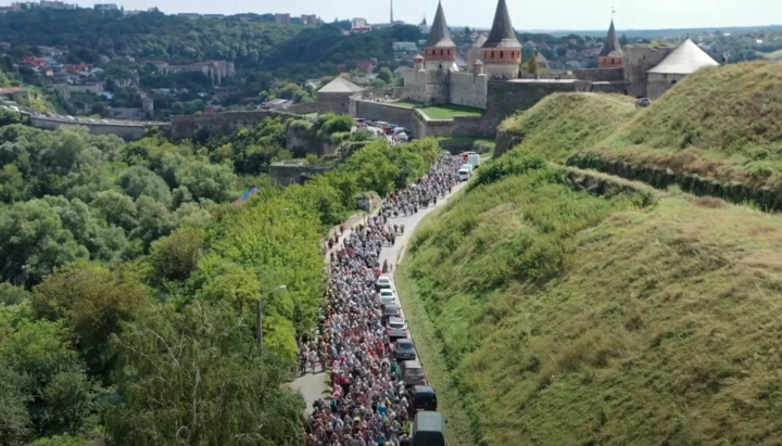 Хресна хода з Кам'янця-Подільського в Почаїв у 2021 році. Фото: СПЖ