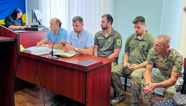 Представители обвинения в суде над митрополитом Феодосием. Фото: страница Черкасской епархии УПЦ в Facebook