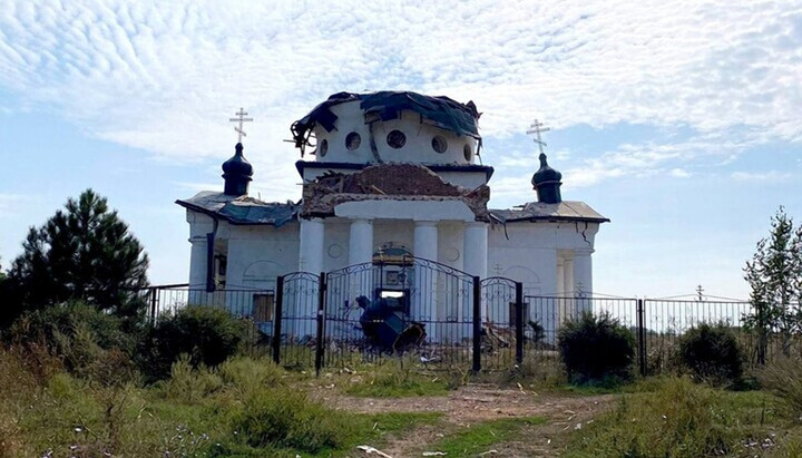 Георгіївський храм УПЦ у с. Олександро-Шультине Донецької області після ракетного удару Фото: suspilne.media