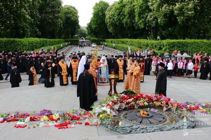 УПЦ вшановує пам'ять загиблих воїнів і ветеранів Великої Вітчизняної війни