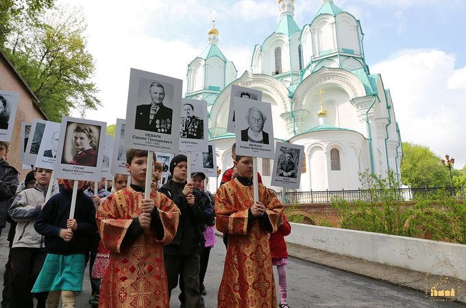 У День Перемоги зі Святогорської Лаври до «Пагорба Слави» пройде пам'ятний Хресний хід