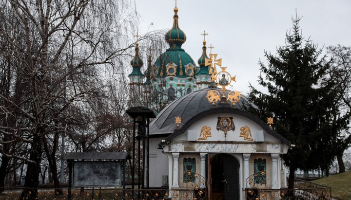 Media: Tithe church in Kyiv threatened with demolition on Bright Week