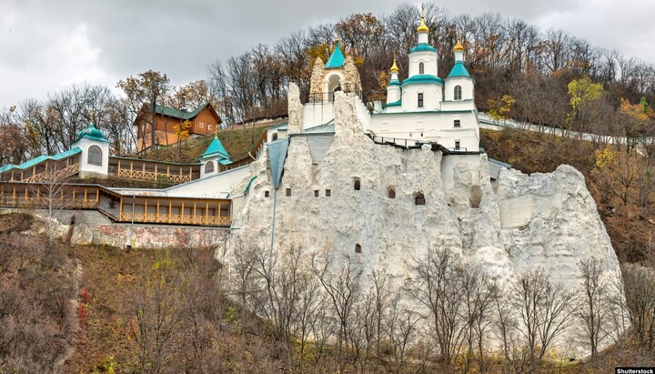 Dumenko claims that he does not consider Sviatohirsk Lavra as a Lavra