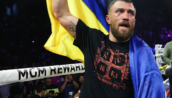 World champion Lomachenko after victory: First of all, I want to thank God 