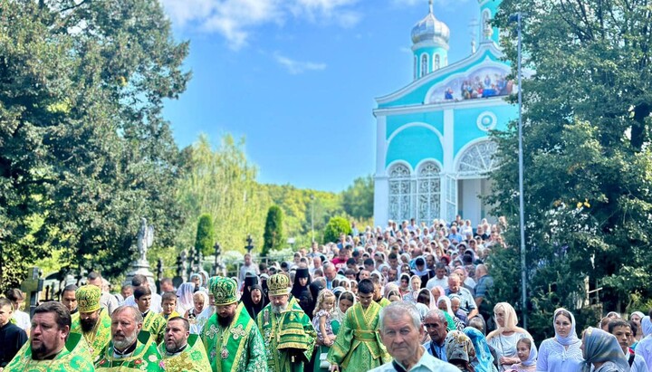 Хресний хід з мощами прп. Мойсея в Мукачівському монастирі 8 серпня 2024 р. Фото: Мукачівська єпархія