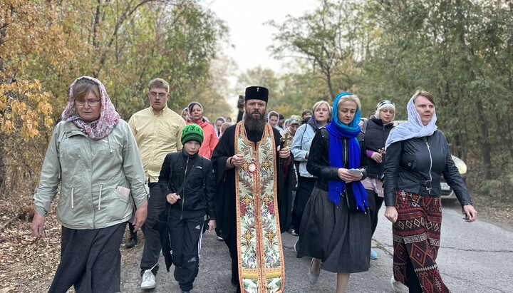 Хресний хід в с. Іскрівка. Фото: Олександрійська єпархія