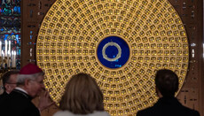 Media showcases new reliquary for the Crown of Thorns in Notre-Dame