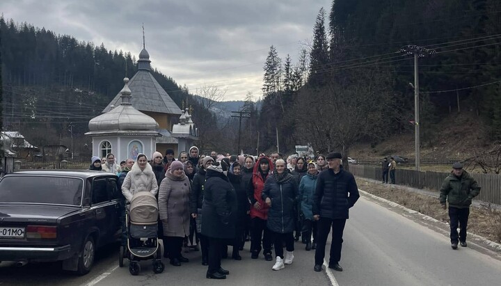 Громада святої Параскеви в Усть-Путилі