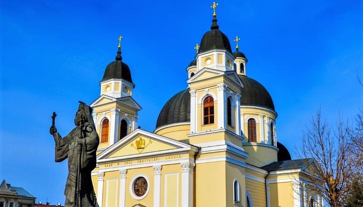 Holy Spirit Cathedral of the UOC. Photo: Travels