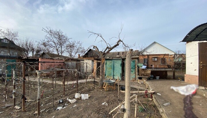 Двір, де загинула парафіянка. Фото: Нацполіція