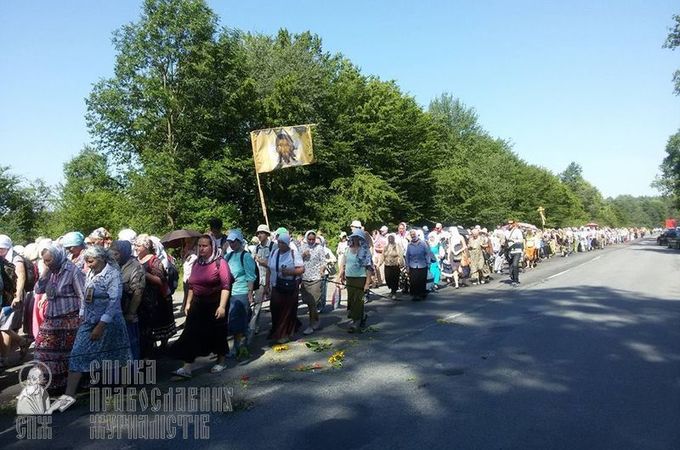 Всеукраїнський Хресний хід - 2016: від Почаєва до Острога