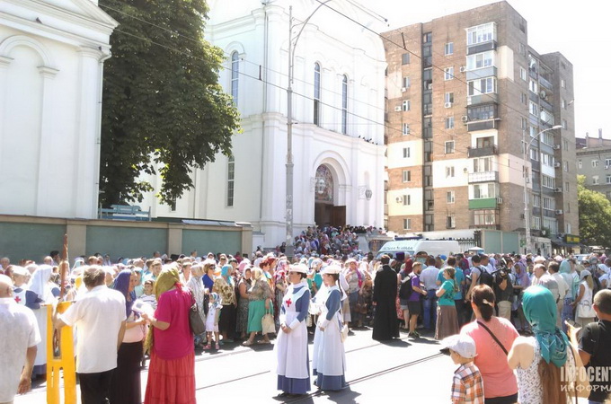 10 thousand believers came out for Cross Procession-2016 in Odessa (VIDEO)