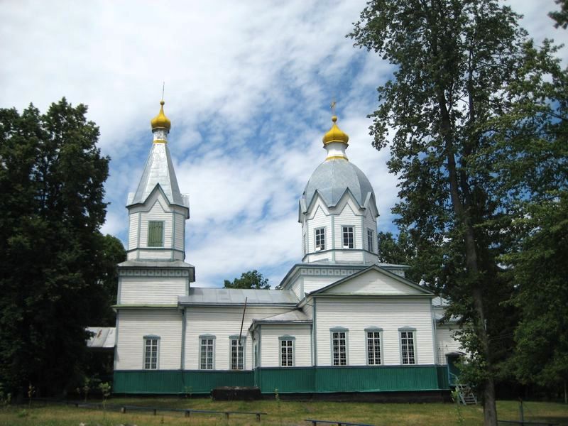 Церковь в честь Успения Пресвятой Богородицы в селе Кобыжча (1895) фото 3