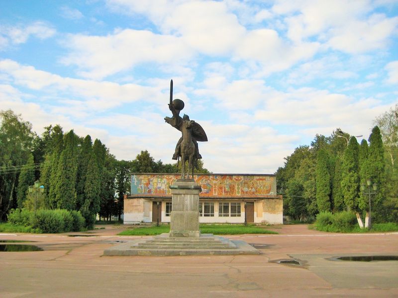 Церковь в честь Успения Пресвятой Богородицы в городе Новгород-Северский (1671) фото 13