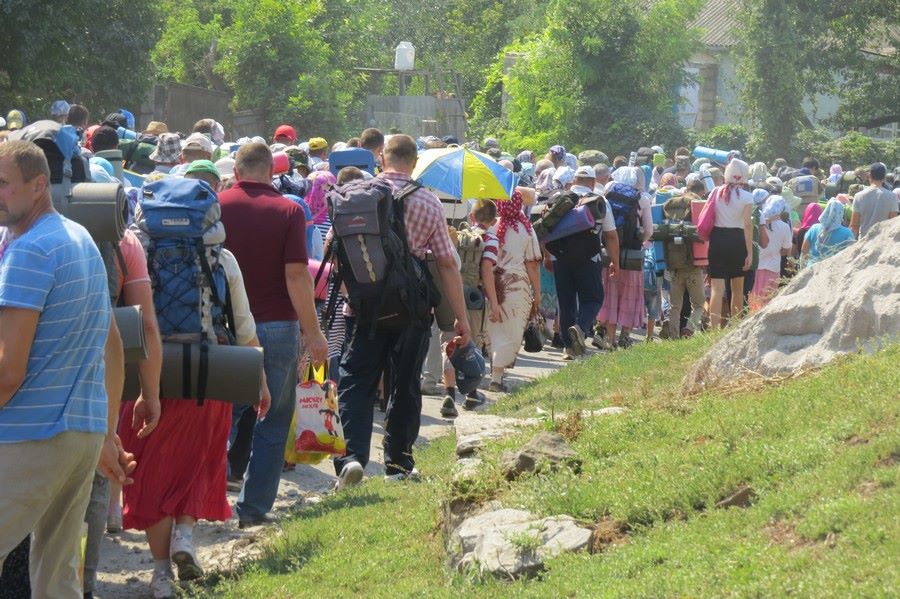 Крестный ход – дело каждого: репортаж по пути из Браилова в Почаев фото 7