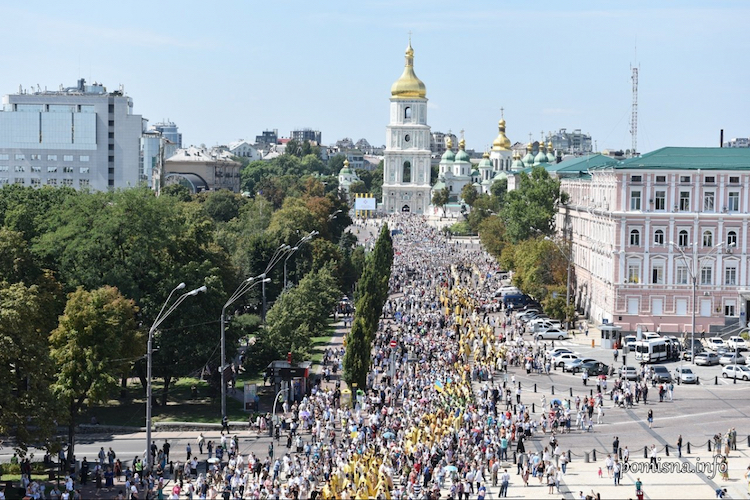 Томос, розкол і зміцнення у вірі: 8 головних подій 2019 року фото 9