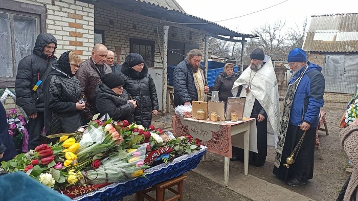 В Полтавской и Кировоградской епархиях УПЦ отпели воинов фото 1