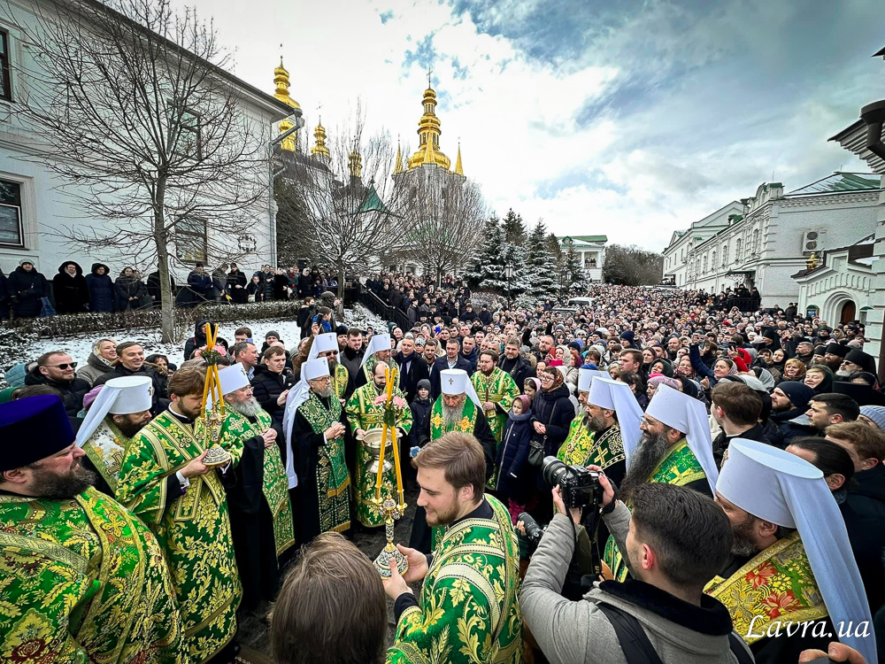 «Лавра – наш дім, із власної волі ми її не покинемо» фото 3